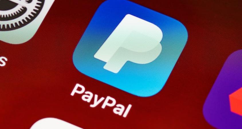 PayPal تعلن عن إطلاق عملة رقمية مستقرة مرتبطة بالدولار الأمريكي